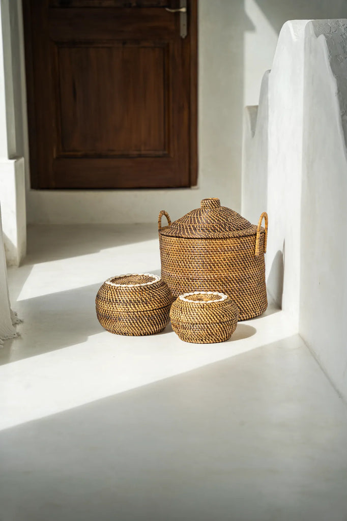 De Colonial Peek-a-Boo Mand - Naturel Bruin - M